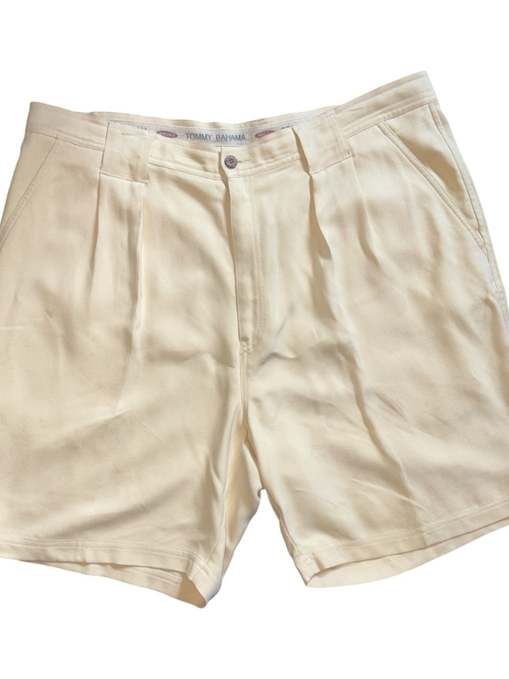 Tommy Bahama Men's Cream Pleated 100% Silk Khaki Shorts size 38